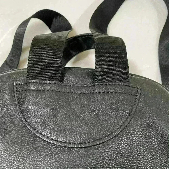 Betsey Johnson White Black Quilted Backpack Small - Picture 5 of 16